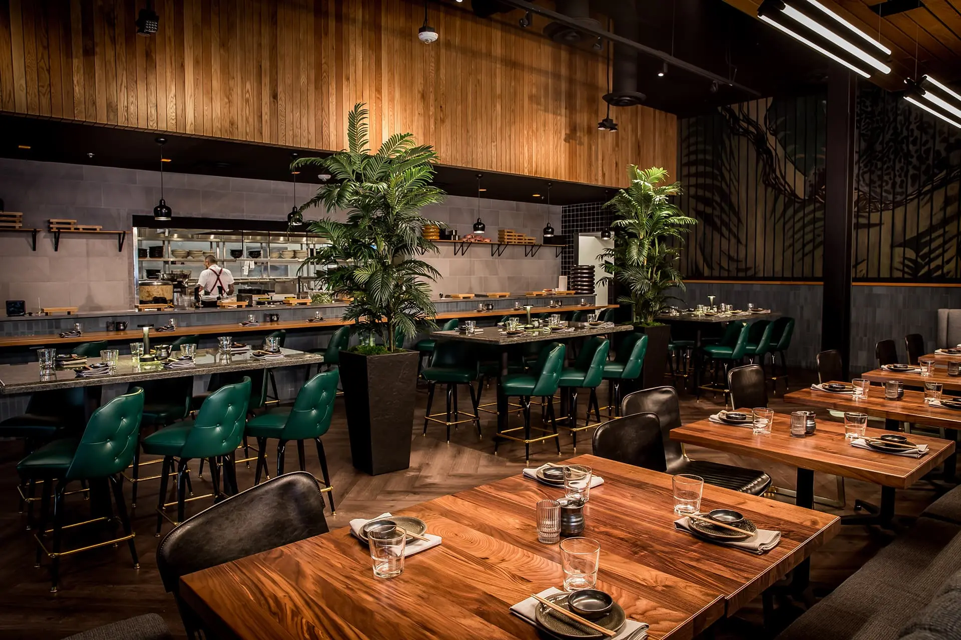 Bisutoro Sushi · Bar · Grill